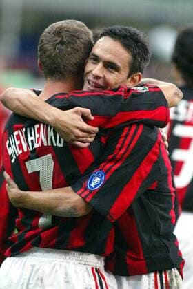 Filippo Inzaghi (re.) und Andrej Schewtschenko (beide Milan) - Torjubel Fußball Herren Serie A 2003 2004, 1. Italienische Liga, AC Mailand Gruppe Mailand Freude,