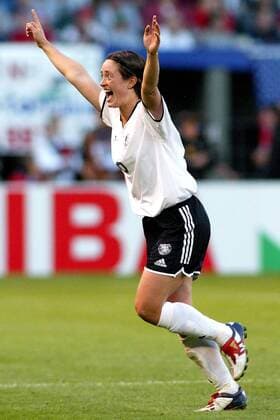 Renate Lingor (Deutschland) - Torjubel Fußball WM Damen Weltmeisterschaft 2003, Länderspiel, Nationalmannschaft, Nationalteam, Nationaltrikot, Halbfinale Einzelbild Portland Freude, Begeisterung,