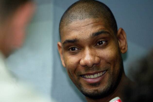 Tim Duncan (San Antonio Spurs) Basketball Herren NBA Europe Game 2003, San Antonio Spurs, Training, Vdig Porträt Paris  