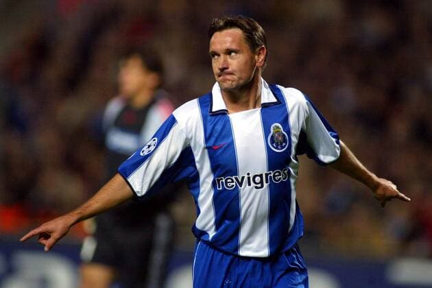 Dimitri Alejnitschew (Porto) - Torjubel Fußball EC 1 Herren Champions League 2003 2004, Marseille - FC Porto 2:3, Einzelbild Marseille  