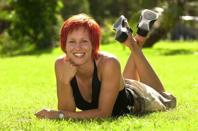 Kati Wilhelm (Deutschland) lässt an der türkischen Riviera die Seele baumeln Biathlon Damen Club der Besten 2002, Robinson Klub, Ferien, Urlaub, Freizeit, Shooting, Fotoshooting, Fototermin Einzelbild Belek Freude,