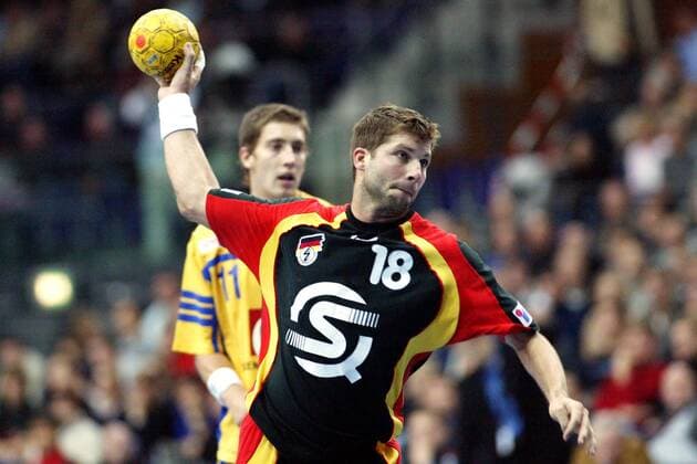 Daniel Stephan (Deutschland) - Siebenmeter Handball Länderspiel Herren Supercup 2003, Super-Cup, Länderspiel, Nationalmannschaft, Nationalteam, Nationaltrikot Einzelbild Leipzig