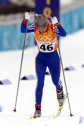OLYMPIC LEGENDS: Larissa Lasutina Larissa Lazutina (Russland) Nordischer Skilauf OS Winter Damen Olympische Winterspiele 2002, Olympia, Olympiade, Spiele, Ski Nordisch, Nordischer Skisport Einzelbild Soldier Hollow Salt Lake City Utah Dynamik,