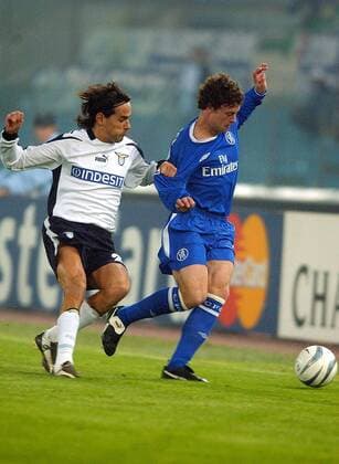 Wayne Bridge (re., Chelsea) gegen Simone Inzaghi (Lazio) Fußball EC 1 Herren Champions League 2003 2004, Lazio Rom - FC Chelsea London 0:4, Vdig Gruppe Rom Dynamik,