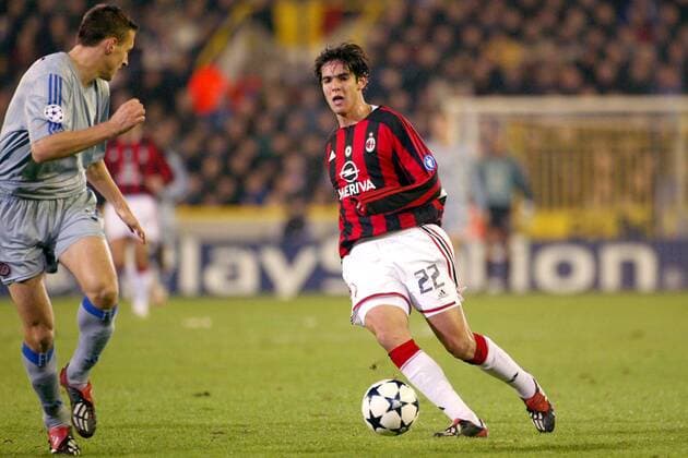 Kaka (re., Milan) gegen Simons (Brügge) Fußball EC 1 Herren Champions League 2003 2004, FC Brügge - AC Mailand 0:1, Vdig Gruppe Brügge Dynamik,