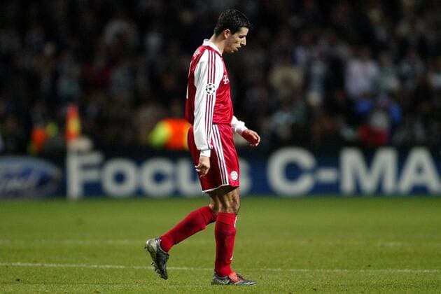 Roy Makaay (Bayern) enttäuscht Fußball EC 1 Herren Champions League 2003 2004, Glasgow - FC Bayern München 0:0, Vdig Einzelbild Glasgow Enttäuschung,