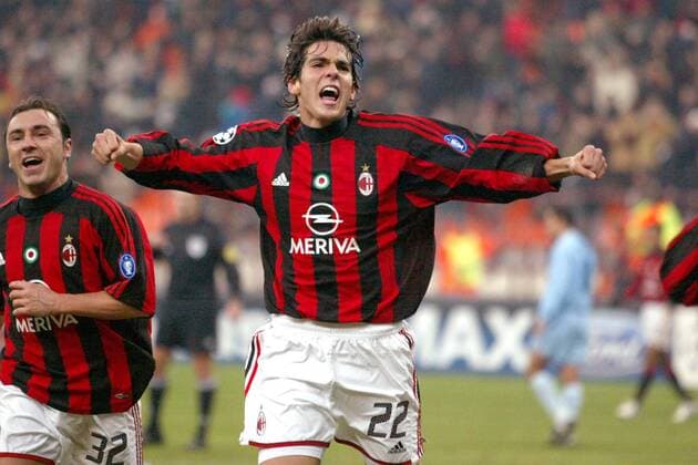 Kaka (Mitte) und Cristian Brocchi (beide Milan) - Torjubel Fußball EC 1 Herren Champions League 2003 2004, AC Mailand, Vdig Gruppe Mailand Freude,