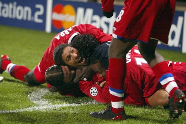 Torjubel Lyon v.li.: Mahamadou Diarra, Giovane Elber, Jeremie Berthod, Sidney Govou Fußball EC 1 Herren Champions League 2003 2004, Olympique Lyonnais, OL, Gruppe Lyon Freude, Begeisterung,  