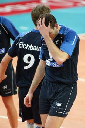 Mario Liefke (SCC Berlin) enttäuscht Volleyball EC 1 Herren Champions League 2003 2004, SC Charlottenburg Berlin, Vdig Gruppe Berlin Enttäuschung,