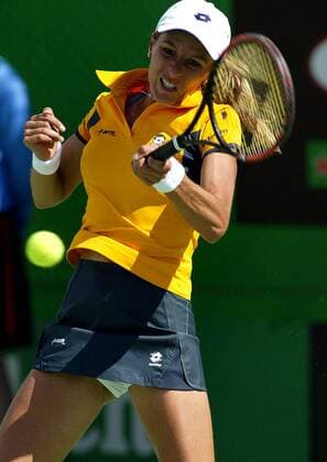 Anca Barna (Deutschland) - Vorhand Tennis Damen Australian Open 2004, Grand Slam, WTA-Tour, Vdig Einzelbild Melbourne Dynamik,
