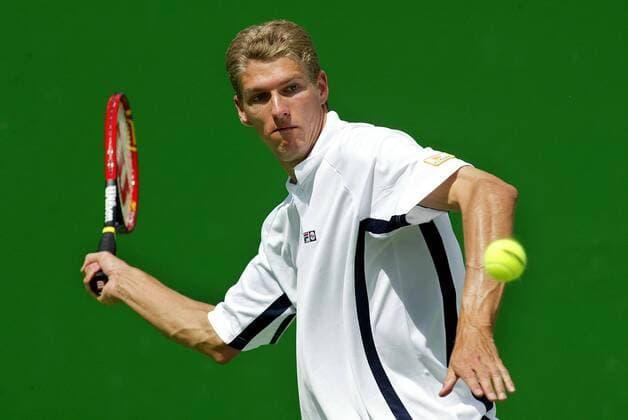 Alexander Popp (Deutschland) - Vorhand Tennis Herren Australian Open 2004, Grand Slam, ATP-Tour, Vdig Einzelbild Melbourne