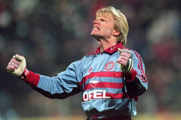 Torwart Oliver Kahn (Bayern) - Torjubel Fußball 1. BL Herren Saison 1998 1999, Bochum - FC Bayern München 2:2, Vdia Einzelbild Bochum Freude, Begeisterung,