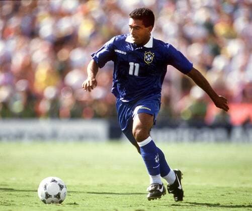 Romario (Brasilien) am Ball Fußball WM Herren Weltmeisterschaft 1994, Länderspiel, Halbfinale, Nationalmannschaft, Nationalteam Einzelbild Los Angeles Pasadena Dynamik,
