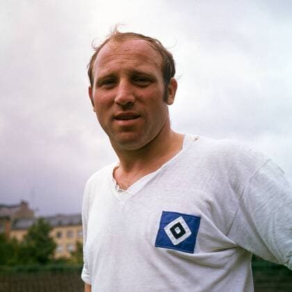 Uwe Seeler, 85. Geburtstag am 5. November Uwe Seeler (HSV) Fußball 1. BL Herren DEUTSCHSPRACHIGE SPORTZEITSCHRIFTEN UND -ZEITUNGEN NUR NACH RÜCKSPRACHE, Saison 1965 1966 Porträt Aufnahmedatum geschätzt Hamburg