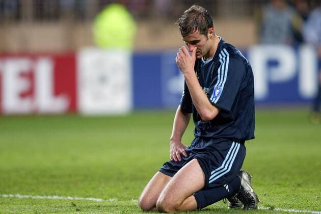 Ivan Helguera (Real Madrid) enttäuscht am Boden Fußball EC 1 Herren Champions League 2003 2004, Viertelfinale, Monaco - Real Madrid 3:1, Einzelbild Monaco Enttäuschung,  