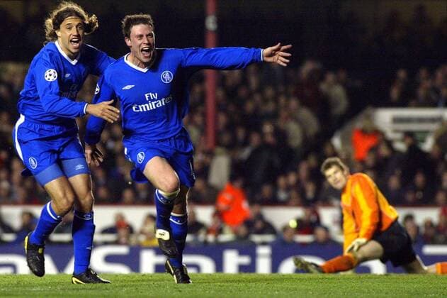 Wayne Bridge (re.) und Hernan Crespo (beide Chelsea) - Torjubel Fußball EC 1 Herren Champions League 2003 2004, Viertelfinale, London - Chelsea FC London 1:2, Gruppe London Freude, Begeisterung,