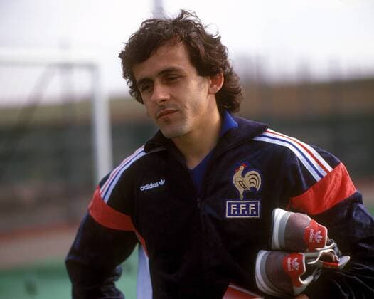 Michel Platini (Frankreich) Fußball EM Herren DEUTSCHSPRACHIGE SPORTZEITSCHRIFTEN UND -ZEITUNGEN NUR NACH RÜCKSPRACHE, Europameisterschaft 1984 Einzelbild