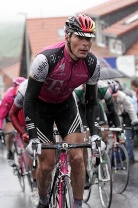 Erik Zabel (Deutschland T Mobile) Radsport Herren Rund um den Henninger Turm 2004, Straßenradsport, Straße, Rad, Vdig Einzelbild Frankfurt M.