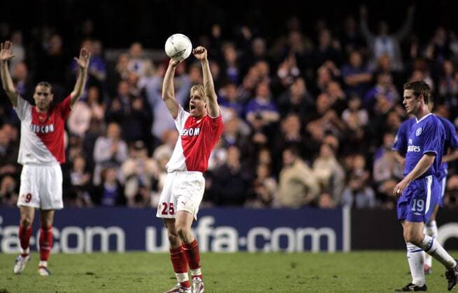 Das Spiel ist aus, Jerome Rothen (Monaco) jubelt über den Einzug in das Finale der Champions League Fußball EC 1 Herren Champions League 2003 2004, Halbfinale, Chelsea FC London - AS Monaco 2:2, Vdig Einzelbild London Freude, Begeisterung,  