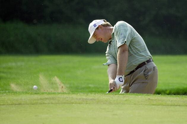 Ernie Els (Südafrika) - Bunkerspiel Golf Herren Deutsche Bank SAP Open 2004, Golfen, PGA European Tour, TPC of Europe, Vdig Einzelbild St. Leon-Rot Heidelberg