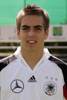 Philipp Lahm (Deutschland) Fußball EM Herren Vorschau Europameisterschaft 2004, Euro, Vorstellung, Präsentation, Pressetermin, Porträttermin Porträt