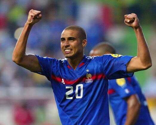 David Trezeguet (Frankreich) - Torjubel Fußball EM Herren Euro 2004, Europameisterschaft, Länderspiel, Nationalmannschaft, Nationalteam, Gruppe B Einzelbild Leiria Freude,