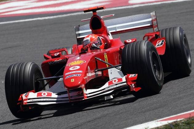 Michael Schumacher (Deutschland Ferrari) in seinem Boliden Motorsport Herren Großer Preis von Frankreich 2004, Formel 1 Weltmeisterschaft, F1, F, GP, WM Einzelbild Magny-Cours