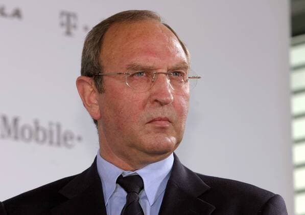 Teammanager Walter Godefroot (Belgien T Mobile) Radsport Herren Vorschau Tour de France 2004, Straßenradsport, Straße, Rad, Vorstellung, Präsentation, Pressetermin Porträt Bonn