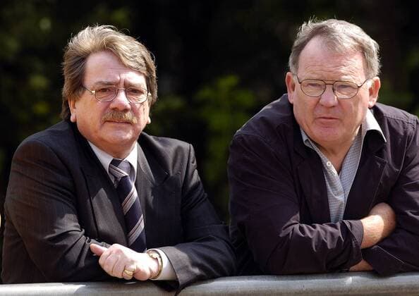 Fußball, Trainerhistorie, Rot-Weiß Oberhausen Präsident Hermann Schulz (li.) und Vize-Präsident Manfred Rummel (beide Oberhausen) Fußball 1. BL Herren Saisonvorbereitung 2004 2005, Vorbereitung, Training, Rot-Weiß Oberhausen, RW, RWO Gruppe Oberhausen