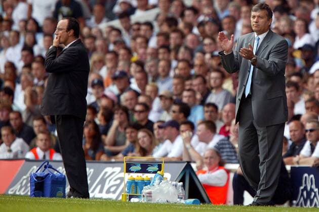 Die Trainer Jacques Santini (Tottenham, re.) und Rafael Benitez Maudes (Liverpool) Fußball Herren English Premier League 2004 2005, 1. Englische Liga, Tottenham Hotspurs - FC Liverpool 1:1, Hotspur Gruppe Rafa London