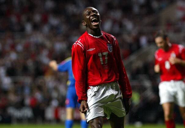 Shaun Wright-Phillips (England) - Torjubel Fußball Länderspiel Herren Länderspiel 2004, Testspiel, Test, Freundschaftsspiel, Nationalmannschaft, Nationalteam Einzelbild Newcastle Glück, Begeisterung, Freude,