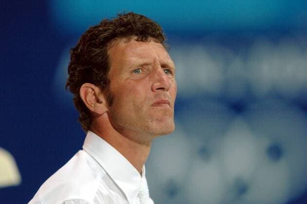 Ludger Beerbaum (Deutschland) skeptisch Pferdesport OS Sommer Herren Olympische Sommerspiele 2004, Olympia, Olympiade, Spiele, Athen, Reiten, Reitsport, Springreiten Porträt Markopoulo Skepsis,