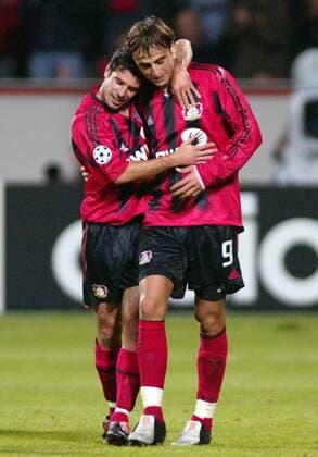 Torschütze Dimitar Berbatov (re.) und Robson Ponte (beide Leverkusen) - Torjubel Fußball EC 1 Herren Champions League 2004 2005, Bayer 04 Leverkusen Gruppe Leverkusen Freude, Begeisterung,
