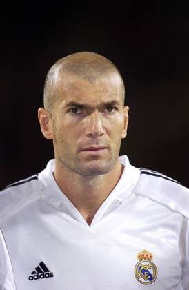 Zinedine Zidane (Real Madrid) Fußball EC 1 Herren Champions League 2004 2005, Real Madrid, Primera Division, 1. Spanische Liga Porträt Leverkusen