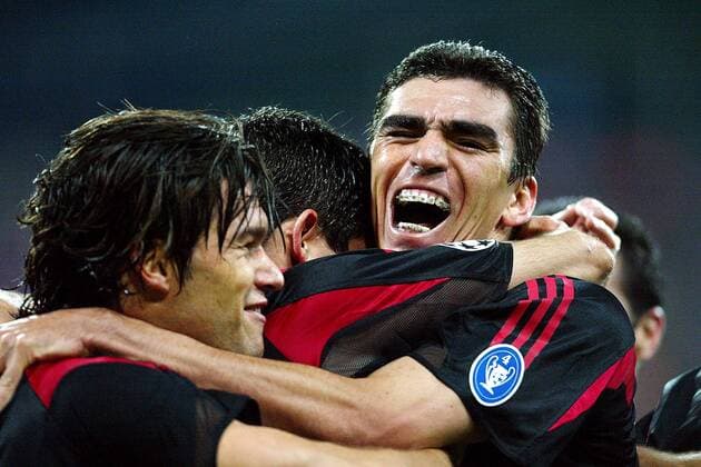 Torjubel Bayern, v. re.: Lucio, Roy Makaay und Michael Ballack Fußball EC 1 Herren Champions League 2004 2005, FC Bayern München, Vdig Gruppe München Glück Freude, Begeisterung,