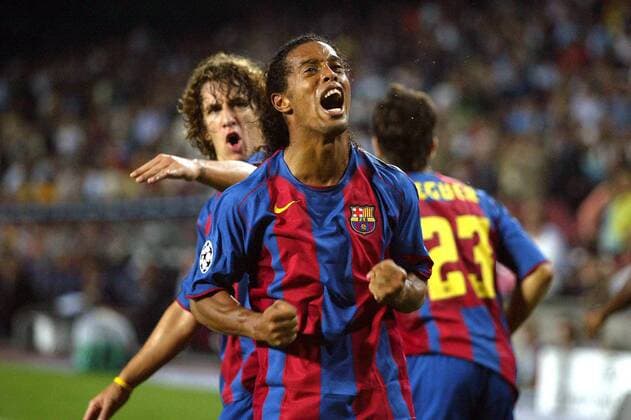 Ronaldinho (re.) und Carles Puyol (beide FC Barcelona) - Torjubel Fußball EC 1 Herren Champions League 2004 2005, FC Barcelona, Barca Gruppe pan7297 Barcelona Glück, Begeisterung, Freude,  