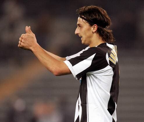 Zlatan Ibrahimovic (Juventus) zufrieden Fußball EC 1 Herren Champions League 2004 2005, Juventus Turin, Juve, Serie A, 1. Italienische Liga, Vdig Einzelbild Turin