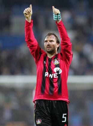 Jens Nowotny (Leverkusen) - Schlußjubel Fußball EC 1 Herren Champions League 2004 2005, Bayer 04 Leverkusen Einzelbild Madrid Freude,