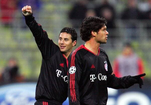 Claudio Pizarro (li.) jubelt, daneben Michael Ballack (beide Bayern) Fußball EC 1 Herren Champions League 2004 2005, FC Bayern München Gruppe München Freude,
