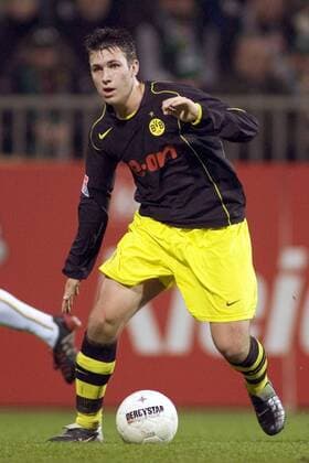 Marc Andre Kruska (BVB) am Ball Fußball 1. BL Herren Saison 2004 2005, Borussia Dortmund Einzelbild Bremen Dynamik,