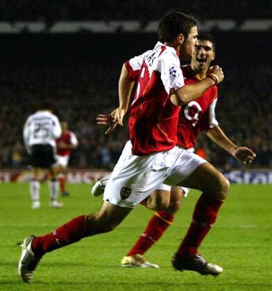 Cesc Fabregas (Arsenal) - Torjubel Fußball EC 1 Herren Champions League 2004 2005, Arsenal FC London - Rosenborg Trondheim 5:1, Vdig Gruppe London Freude,