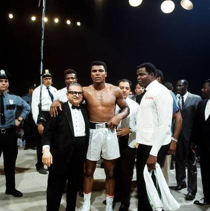 Weltmeister Mohammad Ali (USA) verteidigt seinen Titel - PUBLICATION ONLY FOR GERMAN, SWISS, AUSTRIAN AND HUNGARIAN MEDIA (Icon5980065) Boxen WM Herren Weltmeisterschaft 1965, Boxsport, Profiboxen, Schwergewicht, Vdia, Gruppe Las Vegas Legende, Boxlegende, Legenden, Boxlegenden EDITORIAL USE ONLY