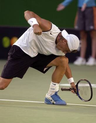 Lleyton Hewitt (Australien) jubelt Tennis Herren Australian Open 2005, ATP Tour, Grand Slam, Hartplatz, Hardcourt, Hartplatztennis, Hartplatzturnier Einzelbild Melbourne Freude, Begeisterung,