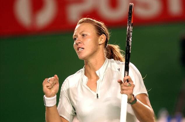 Alicia Molik (Australien) freut sich über ihren Viertelfinaleinzug Tennis Damen Australian Open 2005, WTA Tour, Grand Slam, Einzelbild Melbourne Freude,