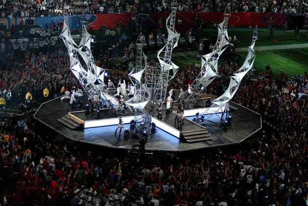 Bühnenbild der Halbzeitshow während des Superbowl XXXVIII - !! (Icon5347221) American Football Herren NFL 2003 2004, Superbowl XXXVIII, Super Bowl, Show, Showprogramm, Halftime, Halbzeit, Rahmenprogramm Totale Houston EDITORIAL USE ONLY