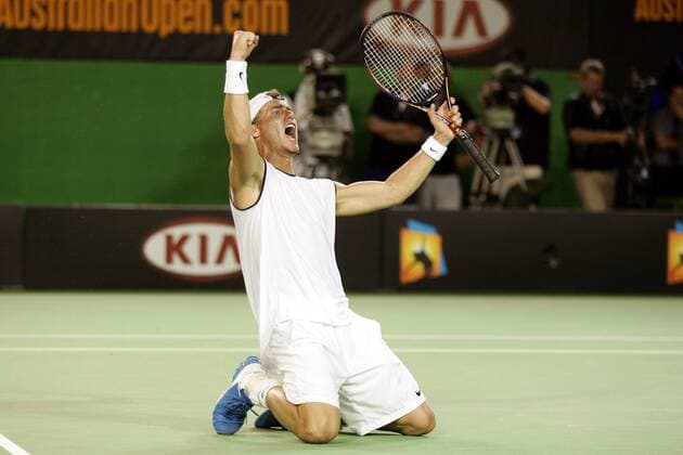 Lleyton Hewitt (Australien) jubelt Tennis Herren Australian Open 2005, ATP Tour, Grand Slam, Vdig Einzelbild Melbourne Begeisterung, Freude,