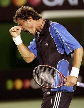 Sieger Marat Safin (Rußland) stößt einen Jubelschrei aus Tennis Herren Australian Open 2005, Grand Slam, ATP-Tour, Finale, Endspiel Einzelbild Melbourne Glück, Freude, Begeisterung,