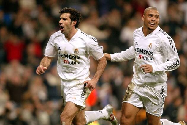 Luis Figo (li.) und Ronaldo (beide Real Madrid) - Torjubel - !! Fußball Herren Primera Division 2004 2005, 1. Spanische Liga, Real Madrid CF, Vdig Gruppe Madrid Freude,