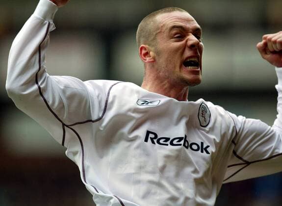 Kevin Nolan (Bolton) - Torjubel - !! Fußball Herren English Premier League 2004 2005, 1. Englische Liga, Bolton Wanderers, Vdig Einzelbild London Freude, Begeisterung,