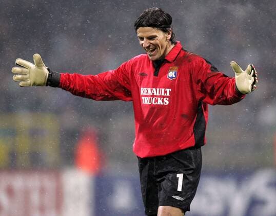 Torwart Gregory Coupet (Lyon) - Torjubel Fußball EC 1 Herren Champions League 2004 2005, Olympique Lyonnais, OL, Vdig Einzelbild Bremen Freude,